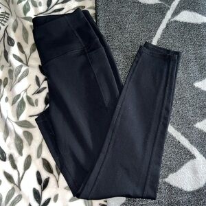 Sketchers Women’s Medium Black Leggings NWOT Ankle Length